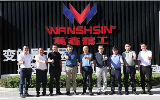 万鑫精工携手遨博机器人共创工业新篇章