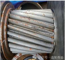 风电齿轮箱金属齿轮轴断齿失效分析